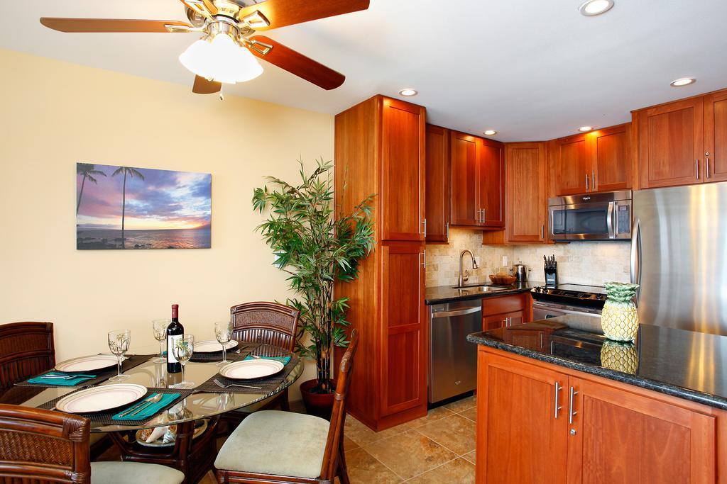 Noelani Condominium Resort Lahaina Exterior foto